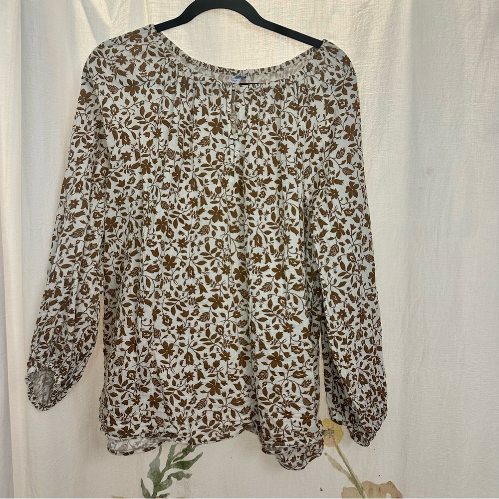 Old Navy Brown and White Floral Blouse